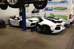 Iššūkis lietuviams: siūlo įsigyti pusiau lūžusį „Lamborghini“