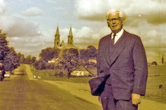 Kompozitorius J. Karosas šypsosi ir šiandien – jau kitų darbuose