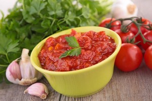 Pomidorų padažas, kurį Italijoje iki šiol verda močiutės