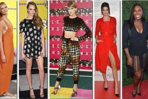 Taylor Swift ir jos draugės: gražios, turtingos ir seksualios