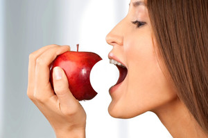 Apsivogusiai „Apple“ gresia 755 mln. eurų bauda