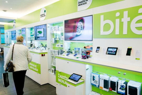 Ne už kalnų – metų sandoris: rikiuojasi „Bitės“ pirkėjai