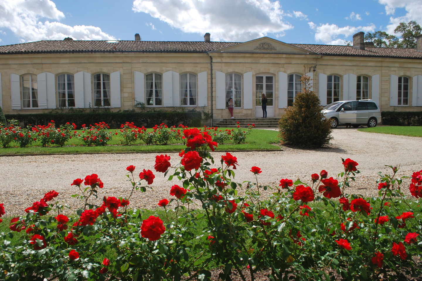 „Chateau Magnol“ pilaitėje įsikūrusi vyno kompanijos „Barton&amp;Guestier“ rezidencija, kurioje dirba keturiasdešimt žmonių.<br>A.Merkienės nuotr.