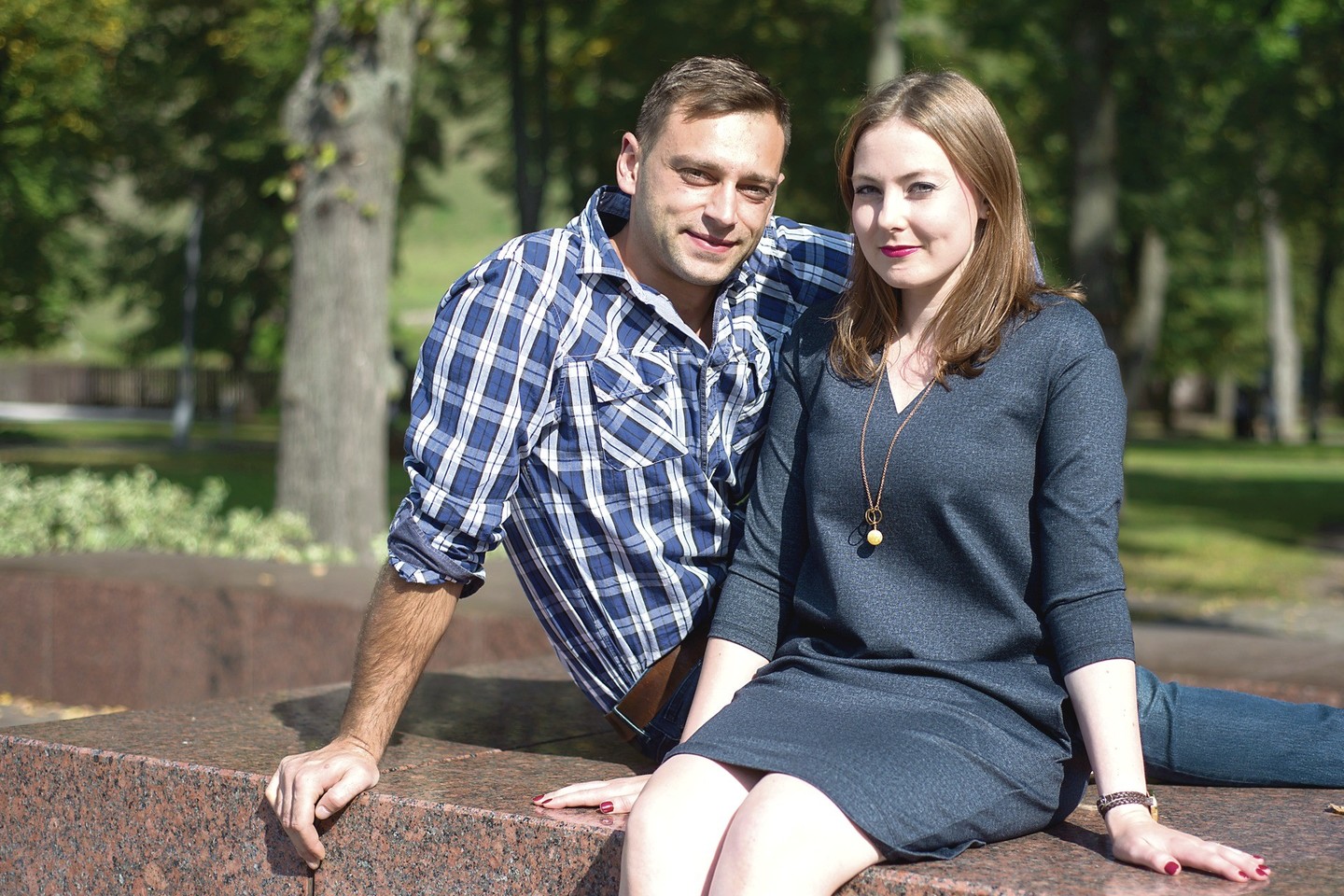 Aistė ir Justinas Strelčiūnai susituokė praėjus mažiau nei metams nuo kaulų čiulpų transplantacijos.<br>J.Stacevičiaus nuotr.
