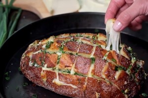 Užkandžiams – neįprastai kepta duona. Norėsite dar ir dar