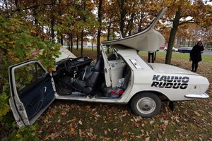 Kaune susidūrė BMW ir „Volga“, yra sužeistų žmonių