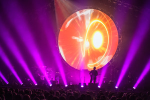 „Pink Floyd“ iliuzija priviliojo pilnutėlę salę vilniečių