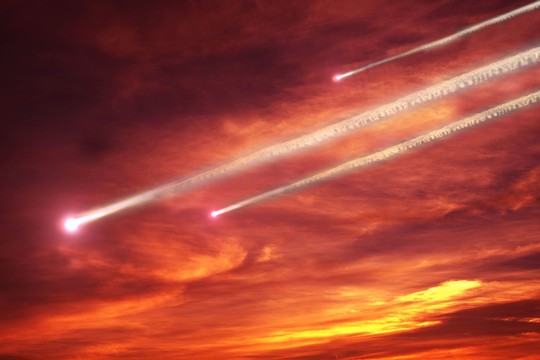 Žemei gresia pragaištinga kometų liūtis?