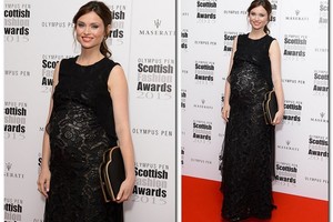 Besilaukiančios užsienio žvaigždės diktuoja madas