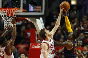 Ispanų didvyris prieš L. Jamesą: pergalingas blokas karaliui