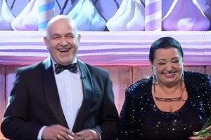 Deivio linkėjimas Birutei Dambrauskaitei: „Keikitės!“