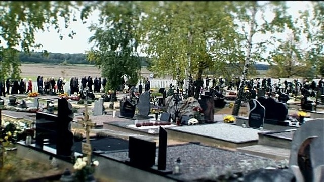 Lietuviškos laidojimo tradicijos - ką daryti, o ko derėtų vengt?