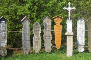 Mirusiųjų santuokos ir kitos neįtikėtinos laidojimo tradicijos