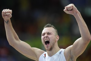 Be kontrakto: kuo tai gresia D.Motiejūnui ir Lietuvos rinktinei?