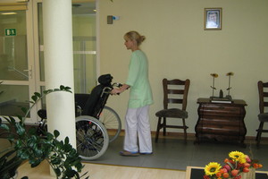 Pastangas parodžiusiai bedarbei valstybė skėlė antausį