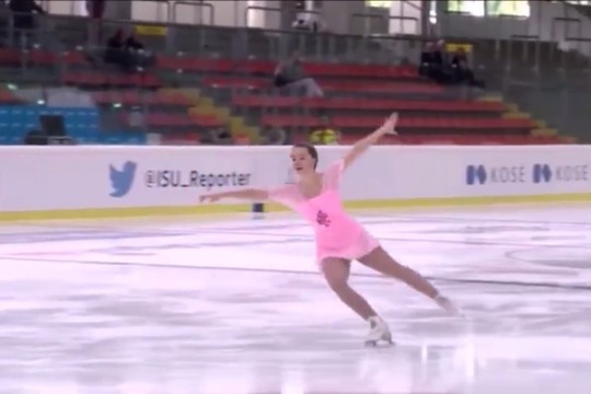 Monako princesė – dailiojo čiuožimo „Grand Prix“ varžybose