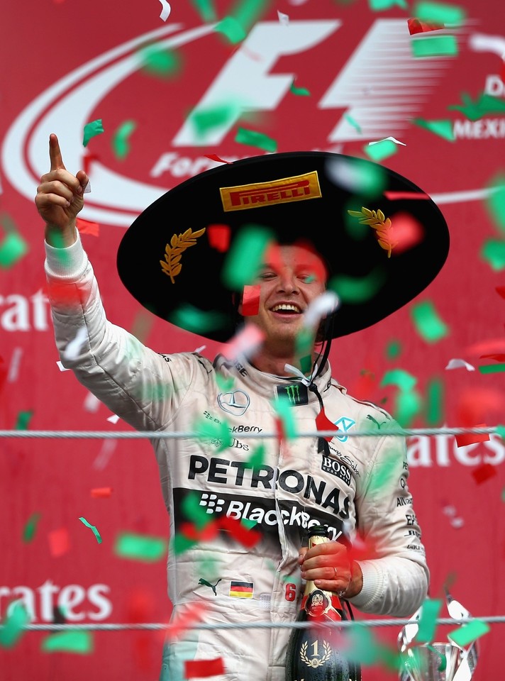 Lenktynes Meksikoje laimėjo Nico Rosbergas iš „Mercedes“.<br>AFP/Scanpix nuotr.