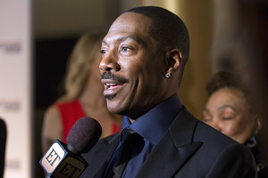 Komikas Eddie Murphy devintą kartą taps tėvu