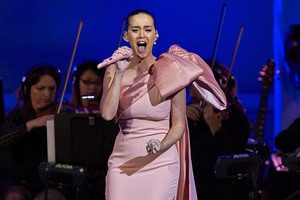 Turtingiausios muzikos žvaigždės: Katy Perry aplenkė net T.Swift