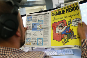 Rusija pasmerkė „Charlie Hebdo“ dėl katastrofos karikatūrų