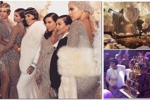 Ištaigingame K. Jenner gimtadienyje: gėlių jūra ir aukso tortas