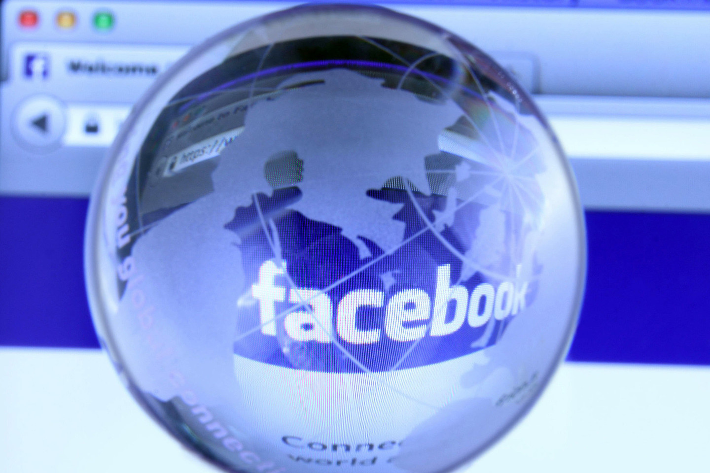 „Facebook“ nori valdyti visą pasaulį. Ir lėtąją jo dalį.<br>123rf nuotr.