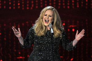 Į sceną grįžtanti Adele atskleidė muzikos ir gyvenimo užkulisius