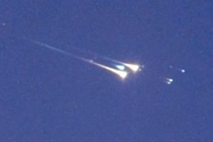 Pamatykite: į vandenyną nukrito neatpažinta kosminė šiukšlė