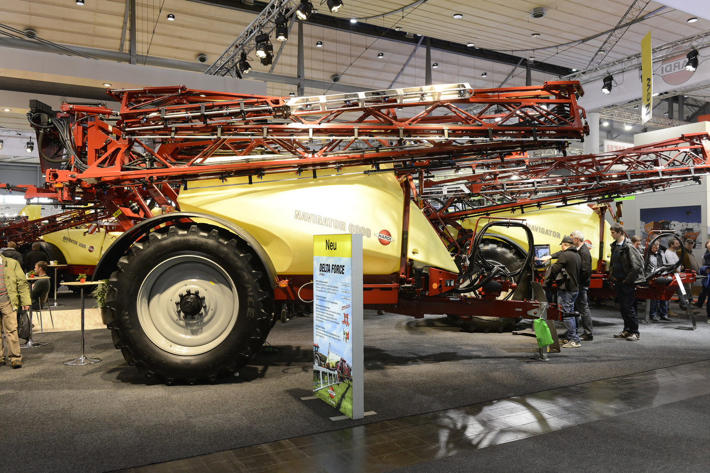 Tais traktoriais, kombainais ir įranga, kuri eksponuojama parodoje, geriausiu atveju bus pradėta prekiauti po poros ar trejų metų.<br>agritechnica.com nuotr.