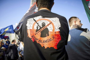 Lenkija dėl išpuolių Paryžiuje skelbia nebepriimsianti pabėgėlių