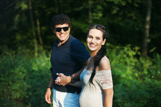 „4 Roses“ narė Eglė Keturkė tapo mama – su vyru sūpuoja sūnelį