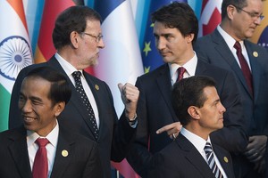 Po išpuolių Paryžiuje pasaulio lyderiai nori duoti atkirtį