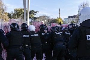 Šalia Kosovo teismo pastato sprogo rankinė granata