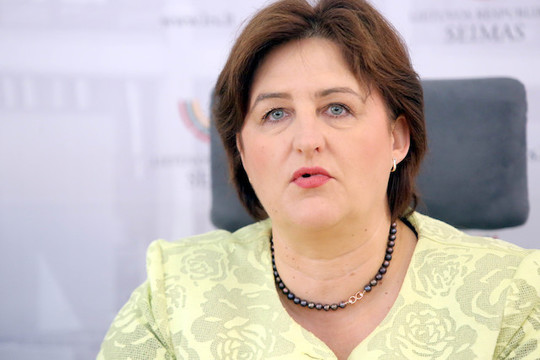 Laukiantiems naktinio pokalbio detalių – blogos žinios