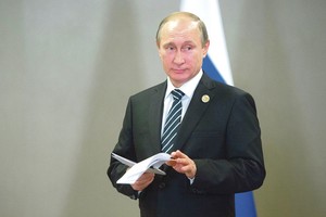 Grėsmės grimasa: Kremlius gniaužia reples