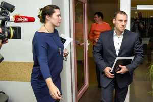 Automatą palikę pareigūnai: vienas – veteranas, kita – naujokė