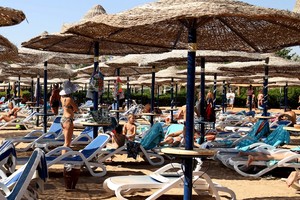 Rusai ignoruoja prezidento įsaką. Jie rado kitus kelius į Egiptą