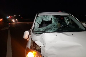 Klaipėdos r. „Mazda“ mirtinai partrenkė į kelią išėjusį vyrą