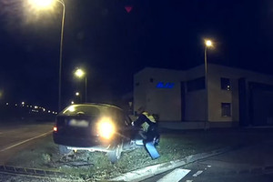 Alkoholis ir narkotikai jaunam vyrui suminkštino smegenis