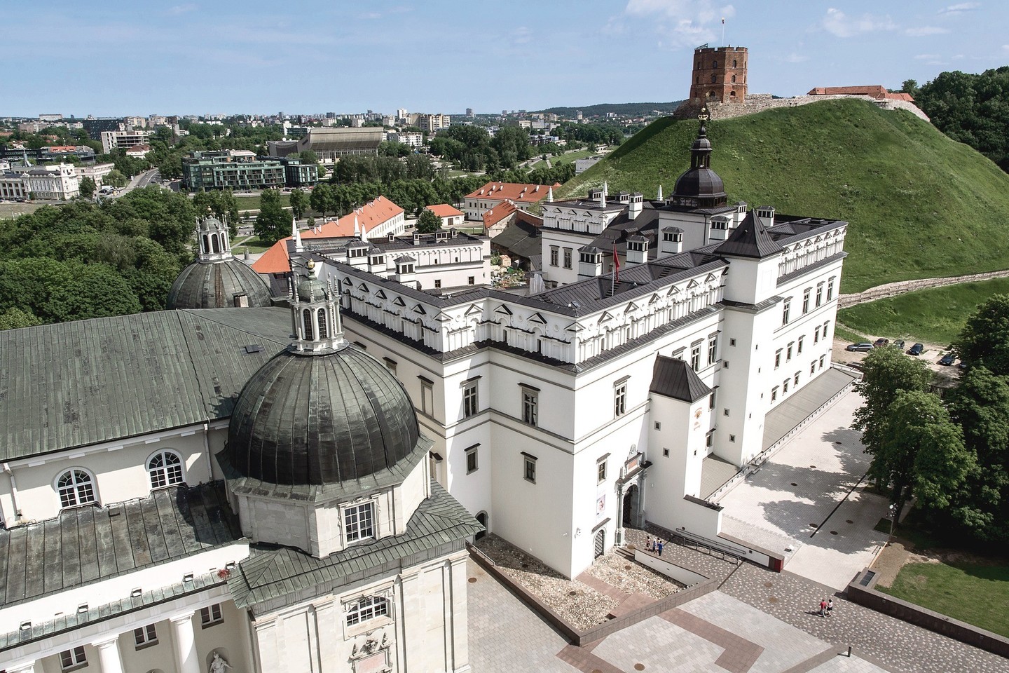 Technikos Stebuklas Valdovų Rumus Nuo Tvano Gelbėja Siurbliai