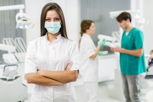 Emigrantę papiktino Lietuvos medikų noras uždirbti daugiau