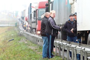 Ar vilkikų vairuotojai gali nuversti valdžią?