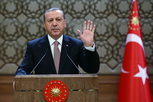 R.T.Erdoganas siūlo V.Putinui susitikti Paryžiuje