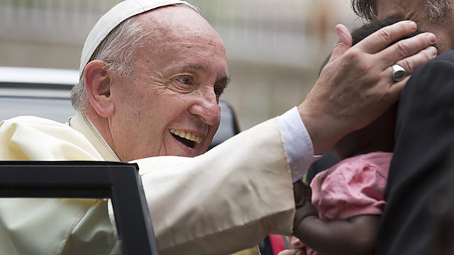 Popiežius Ugandoje sulaukė kritikos dėl homoseksualų