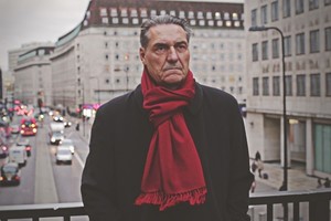 Neįprastas poetų duetas skaitys naujas eiles