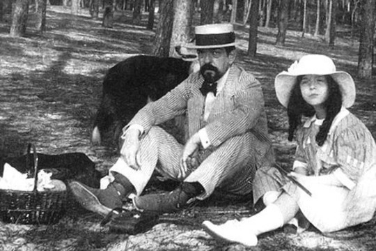 Claude'as Debussy – genialume pasiklydęs mergišius?