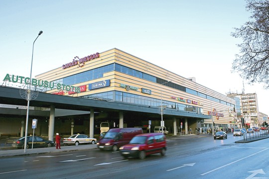 Stočių pašonėje kuriasi prekybos centrai