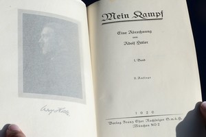 Žydų atstovai neprieštarauja knygos „Mein Kampf“ perleidimui