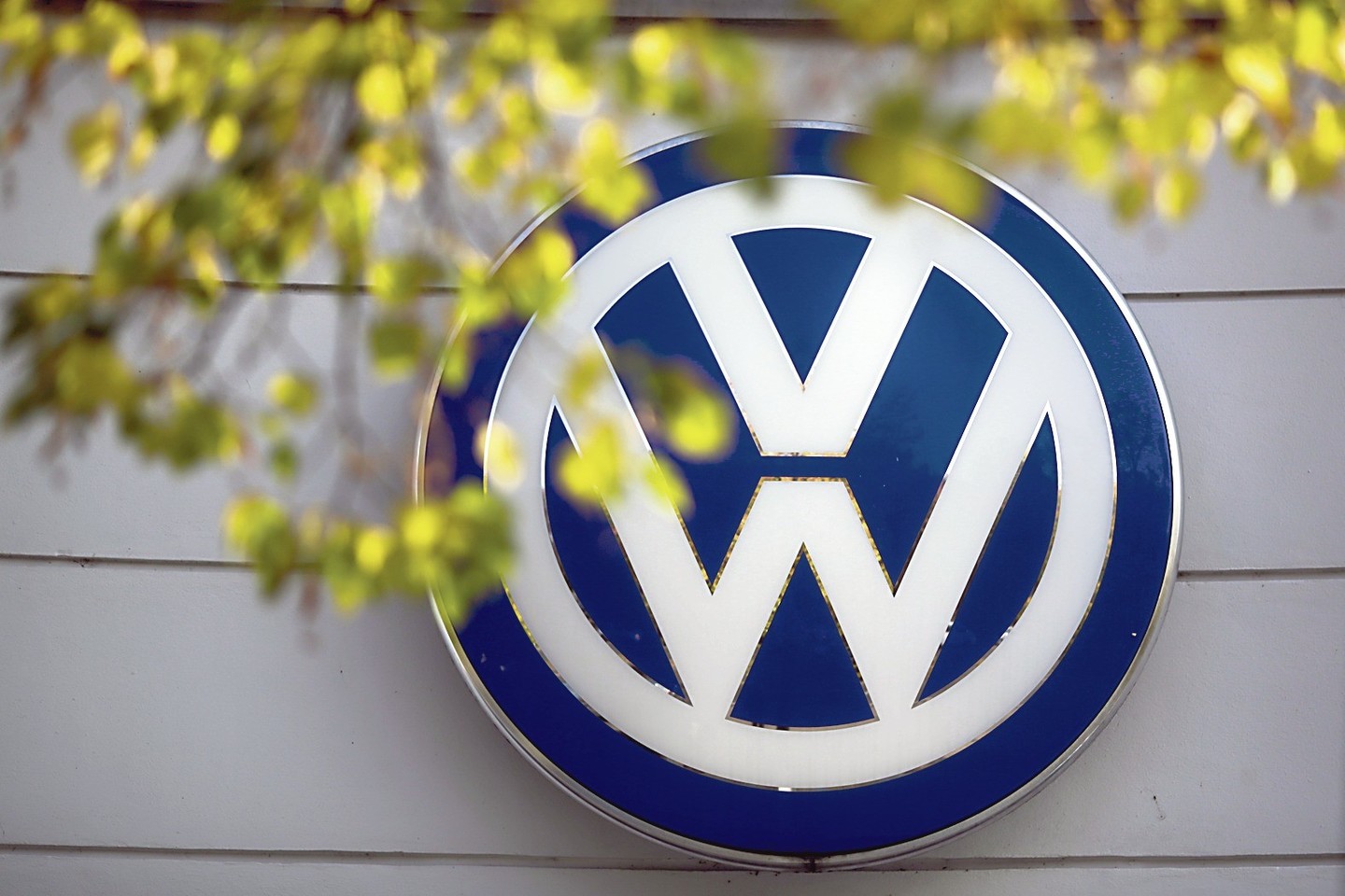 „Volkswagen“ reikalai kas savaitę – vis prastesni.