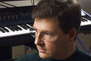 Egidijus Buožis jubiliejaus proga kviečia bristi į džiazo upę